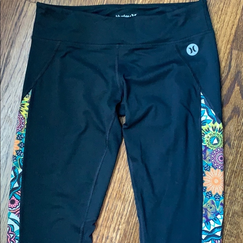 Hurley Capri Leggings Nike Dri Fit - Picture 2 of 6